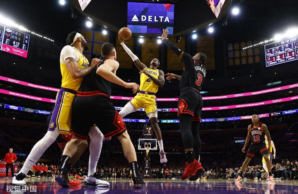 NBA十六项历史前十纪录里，现役哪些球星入围种类最多？.